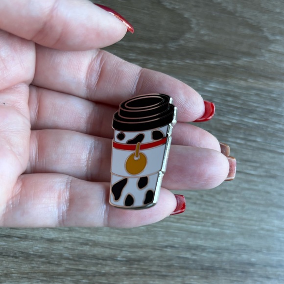 Disney Parks Coffee Cup Pin - Pongo - Picture 3 of 6